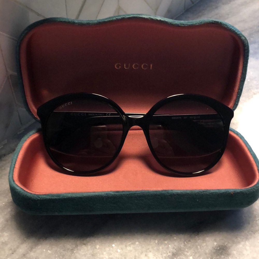 Gucci Sunglasses - Picture 1 of 1